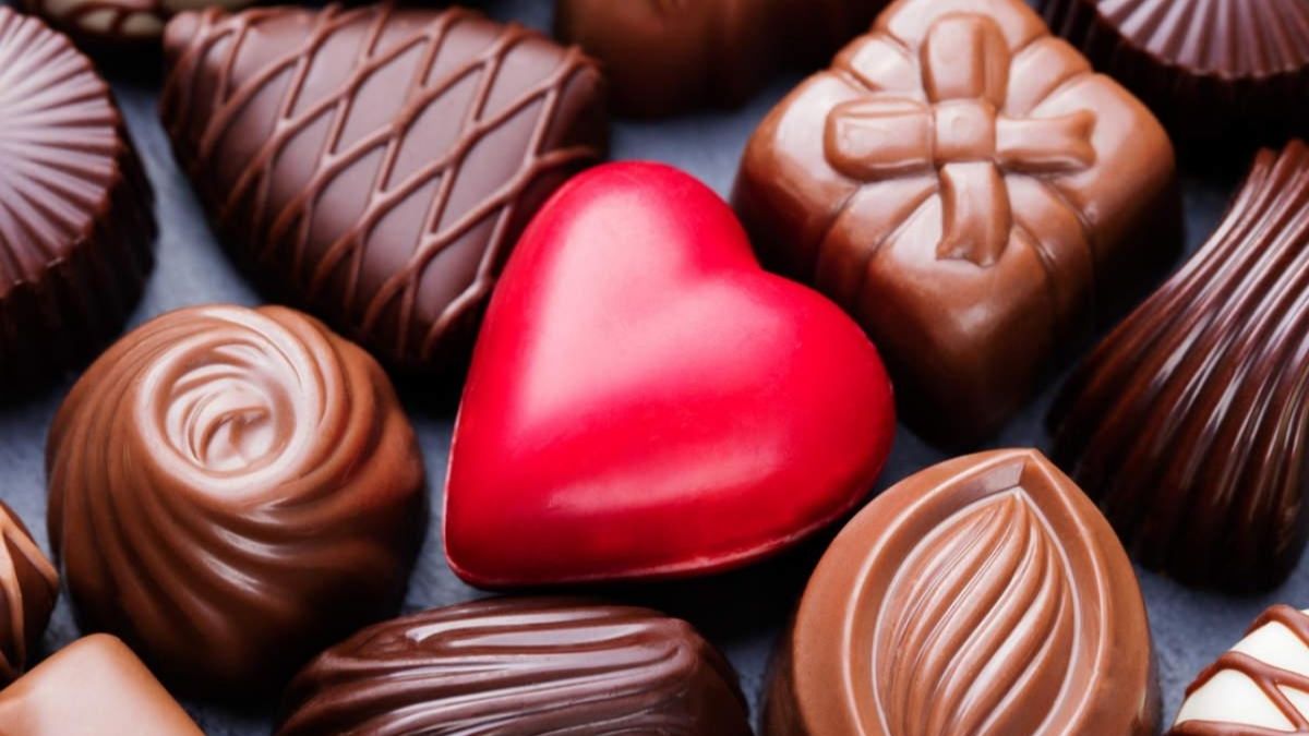 हॅपी चॉकलेट डे इमेजेस, Happy Chocolate Day Images in Marathi